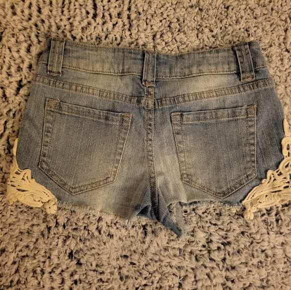 Forever21 shorts - Picture 2 of 5